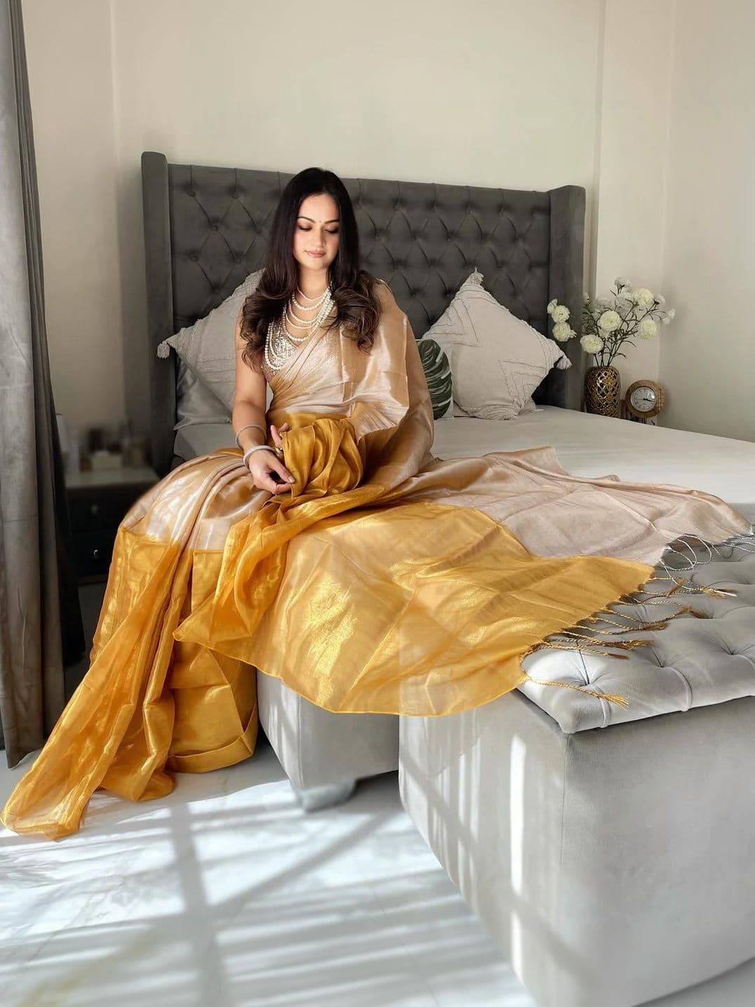Ruuprekha Colourblocked Tissue Tussar Saree with Unstitched Blouse Piece - view 1