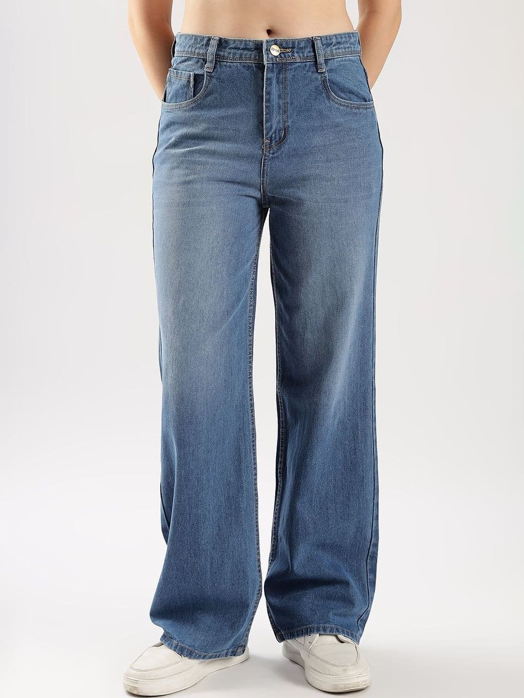 zayla Women Jean Flared High-Rise Light Fade Jeans - view 1