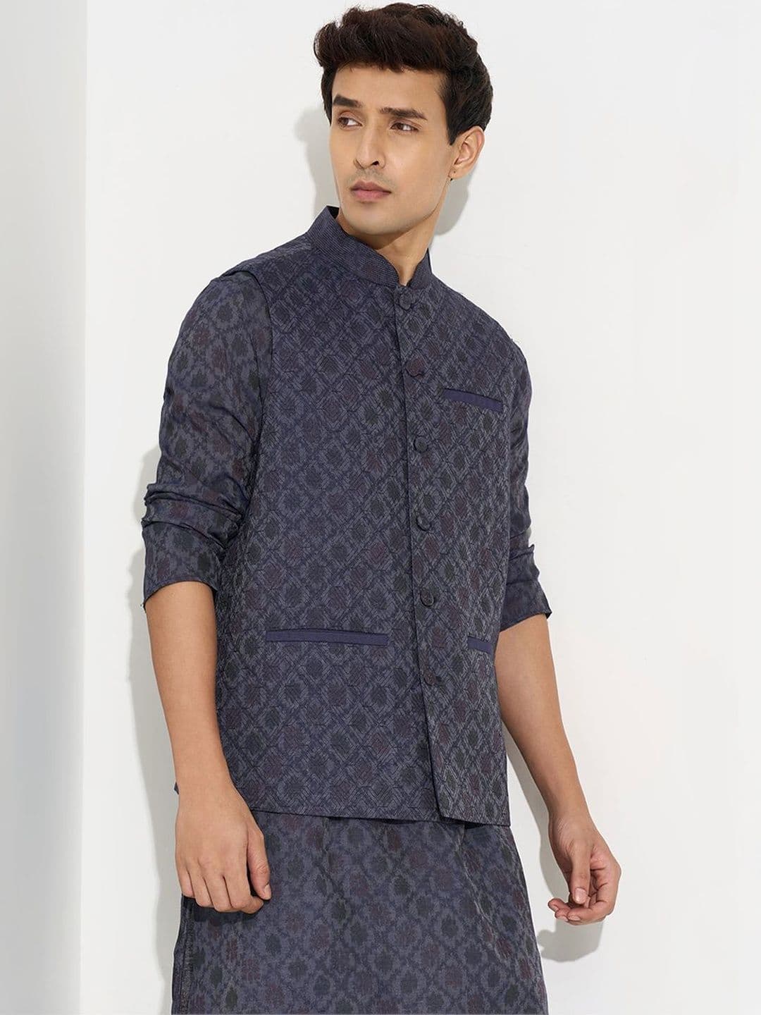 indus route by Pantaloons Embroidered Mandarin Collar Nehru Jacket - view 1