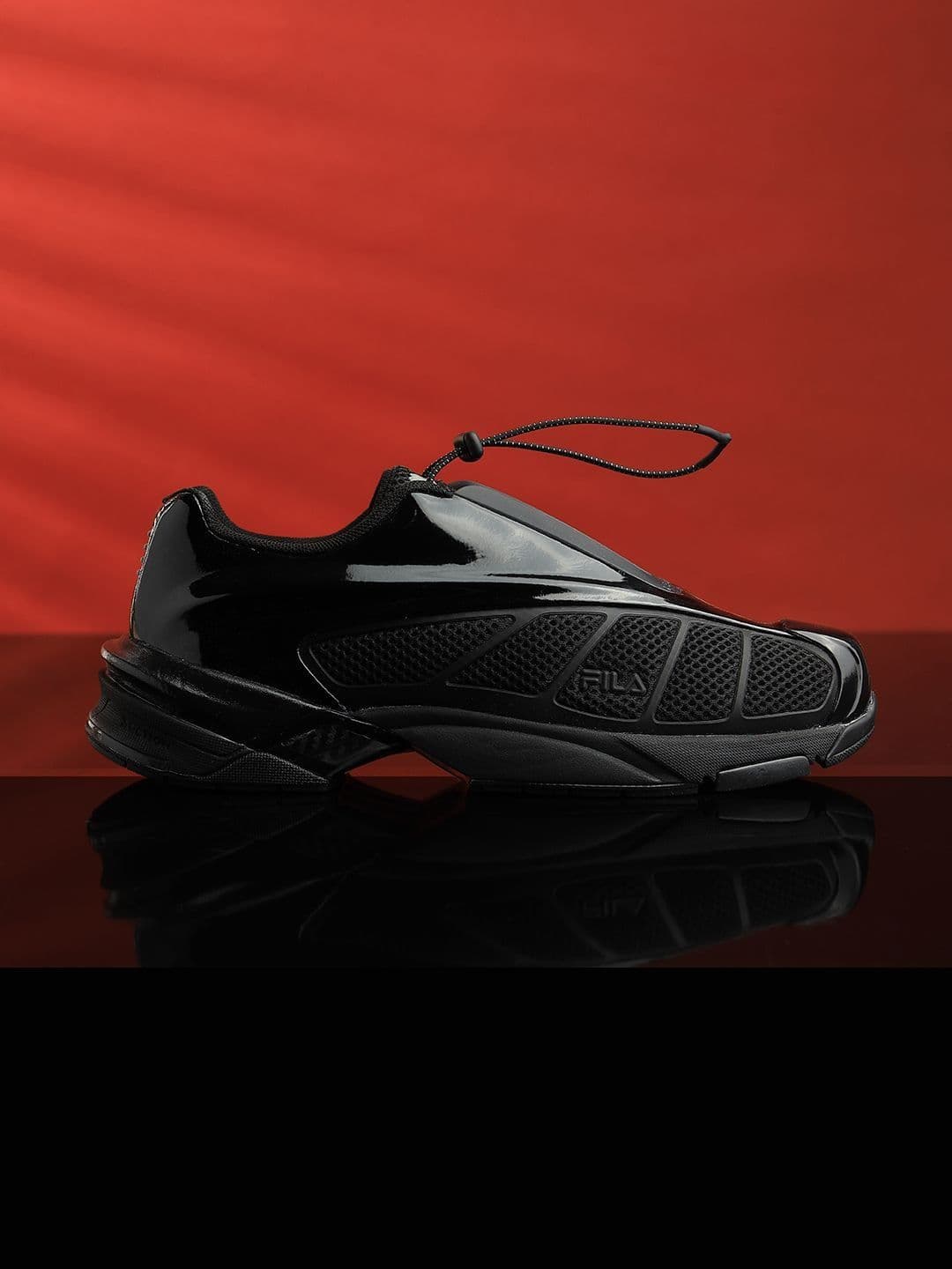 FILA Men REPLICA 2002 Training/Gym Non-Marking Shoes - view 1