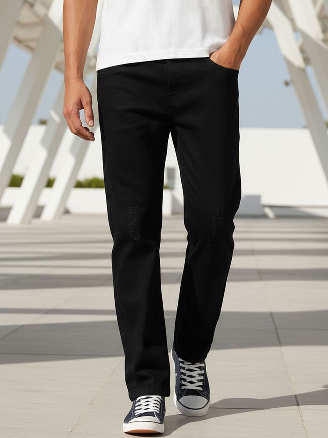 Bewakoof Men's Black Straight Fit Mid-Rise Jeans - view 1