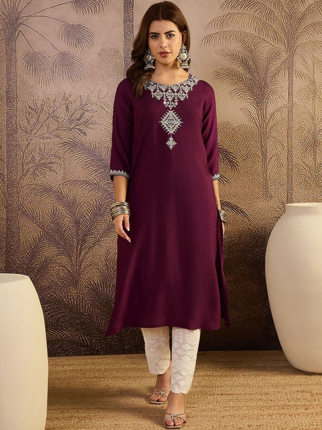 Sangria Embroidered Straight Kurta - view 1