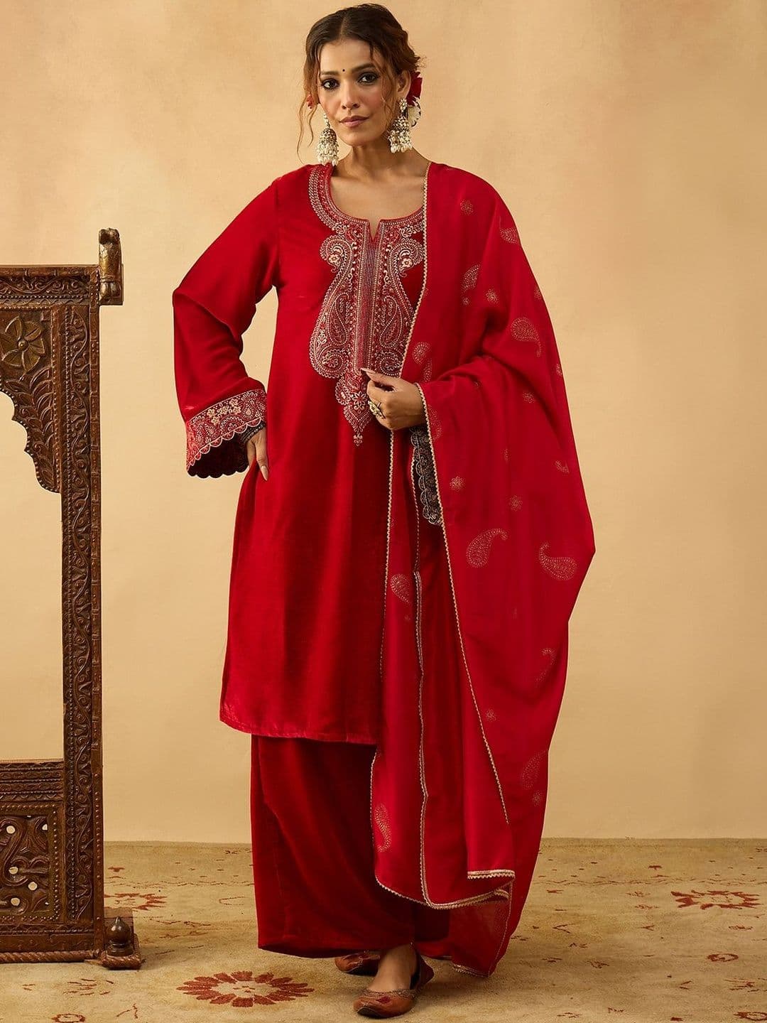 House of Pataudi Embroidered Kurta & Palazzo With Dupatta - view 1