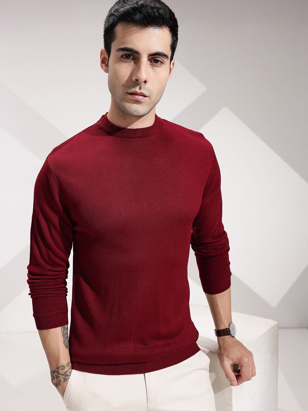 INVICTUS Round Neck Pullover Sweater - view 1