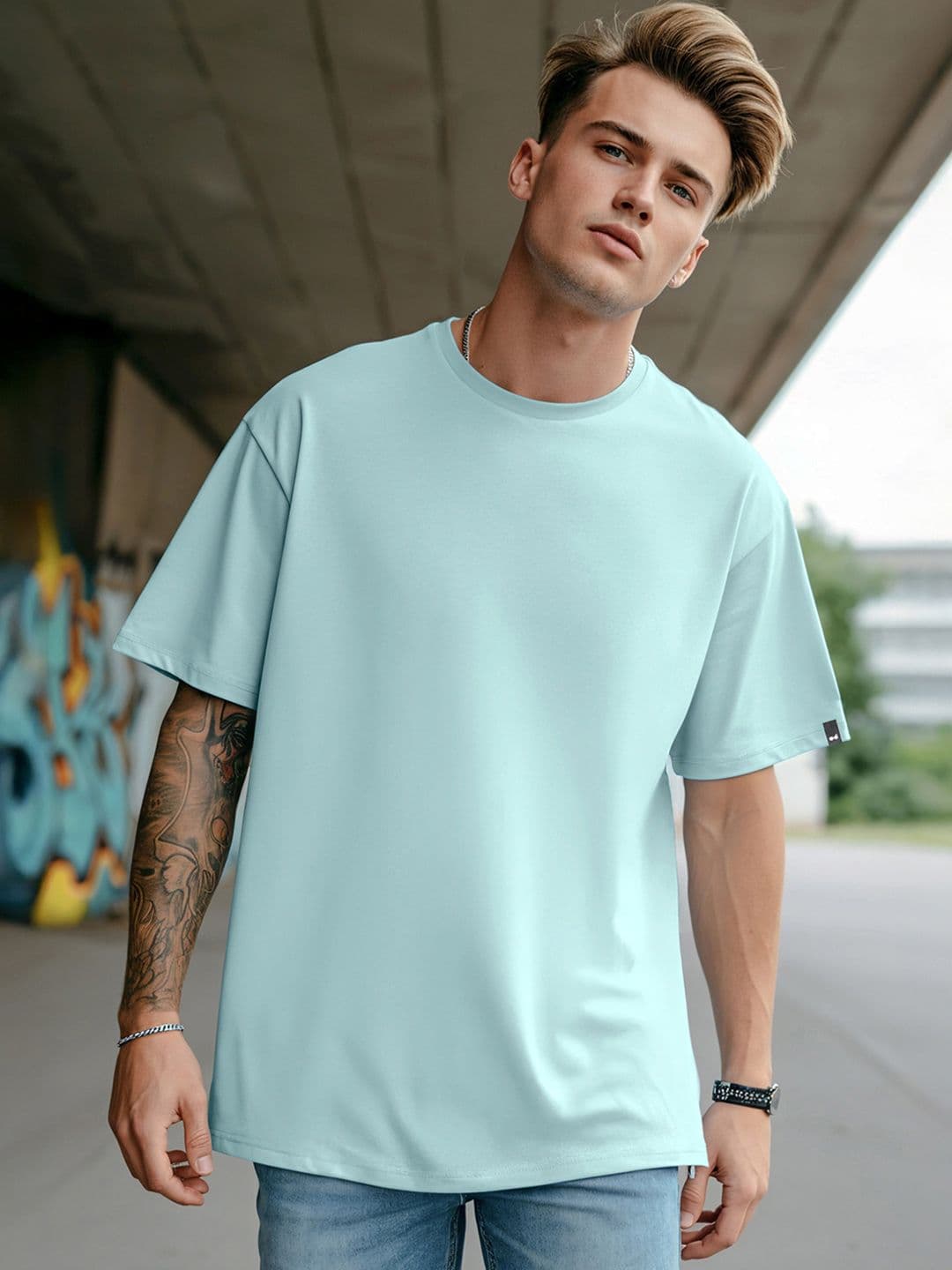 Bewakoof X Streetwear Men's Green Solid Oversized T-shirt - view 1