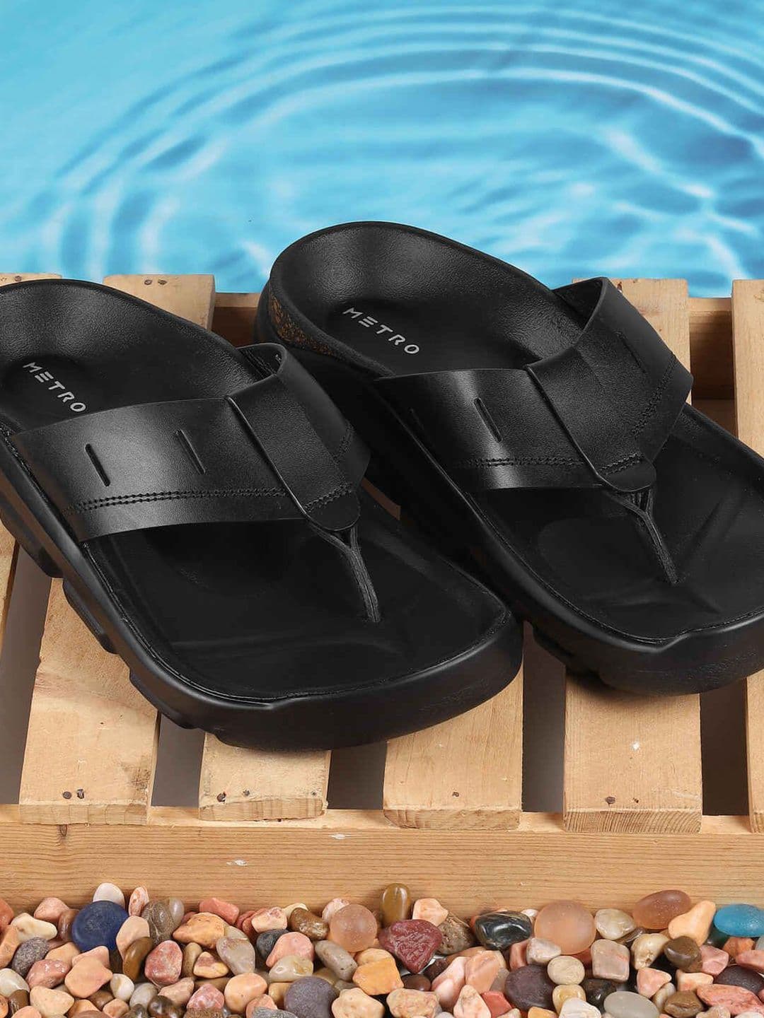 Metro Men Rubber Thong Flip-Flops - view 1