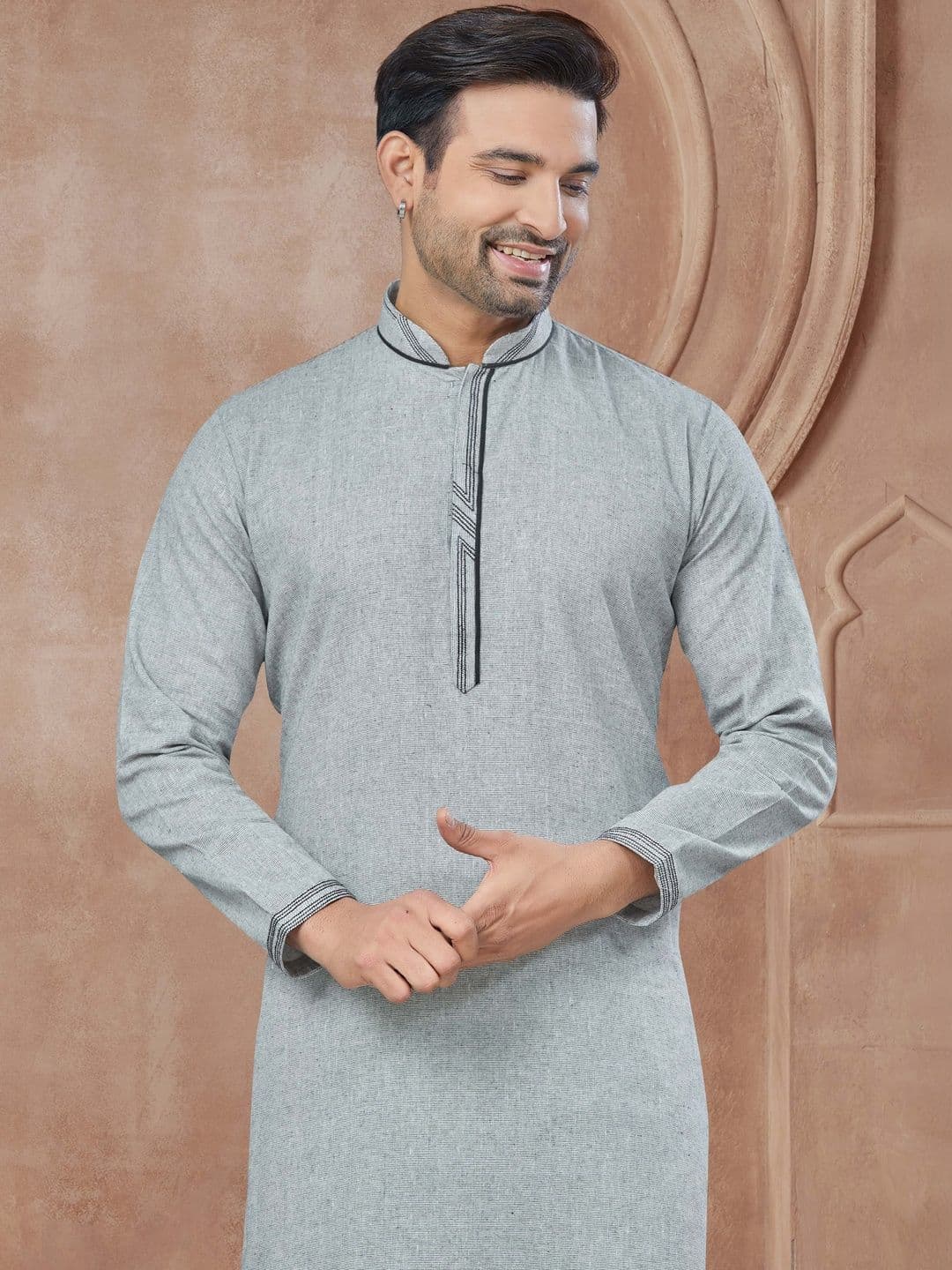 House of Pataudi Woven Design Knee Length Kurta - view 1