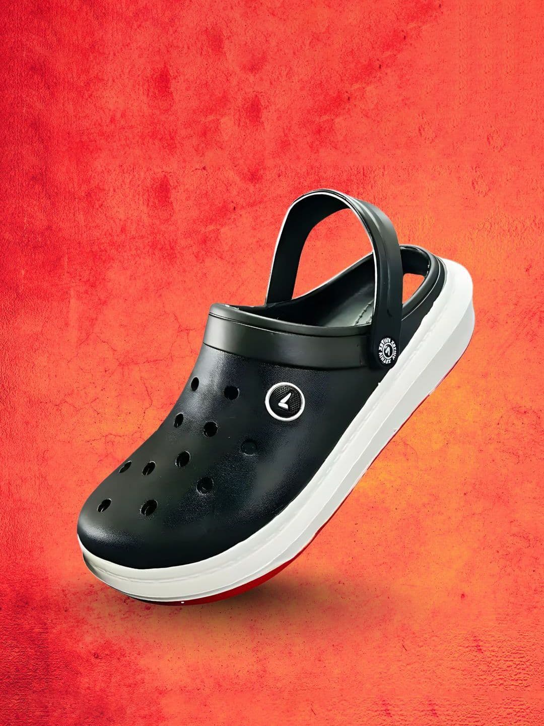 VINTEX Men Solid Clogs Sandals - view 1