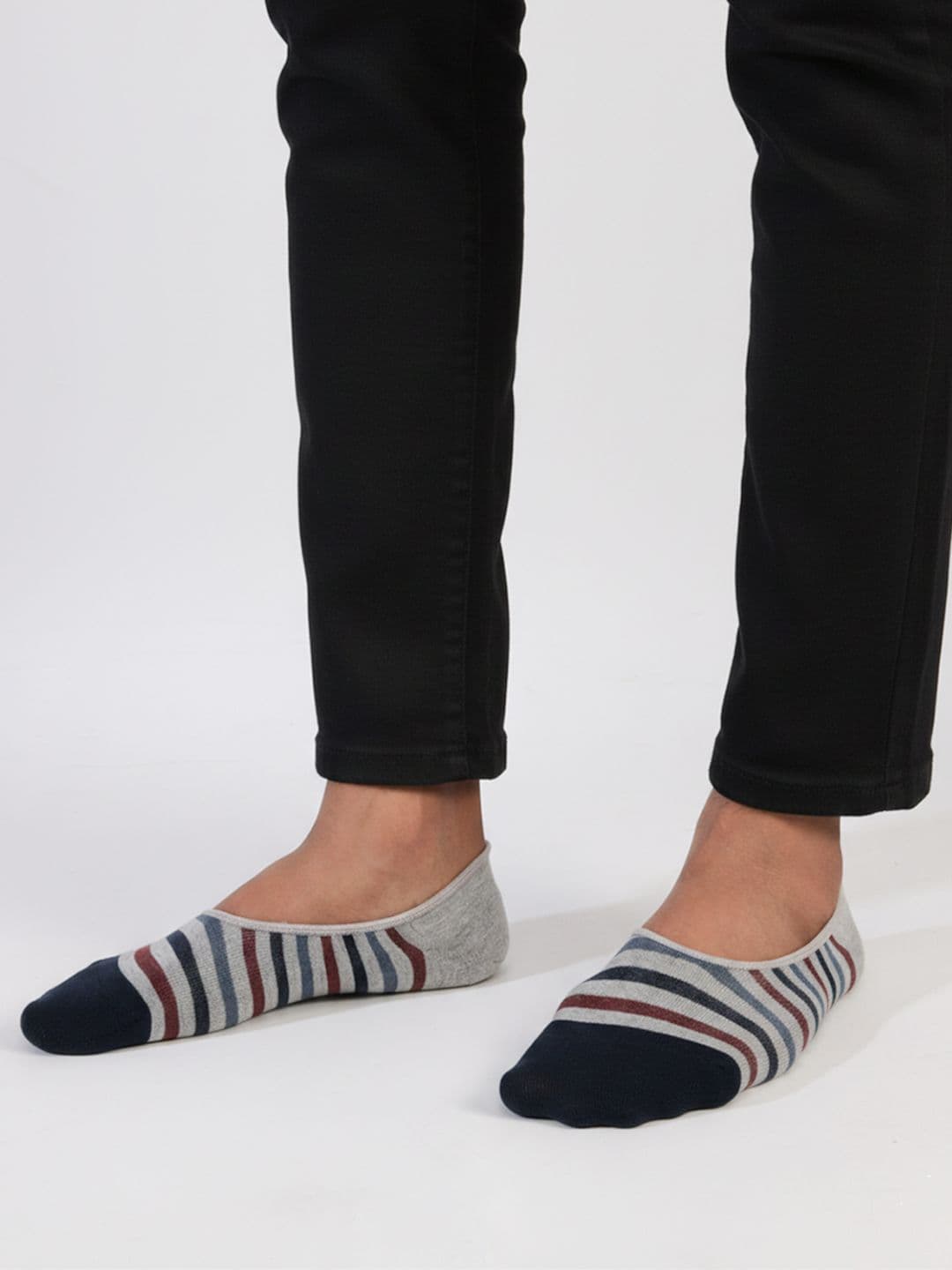 Bonjour Men Multi Colored Casual Cotton Loafer Socks - Pack Of 4 - view 1