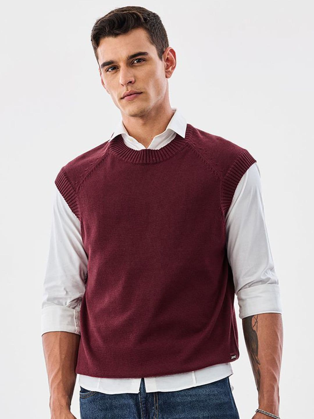 Snitch Men Solid Sleeveless Sweater Vest - view 1