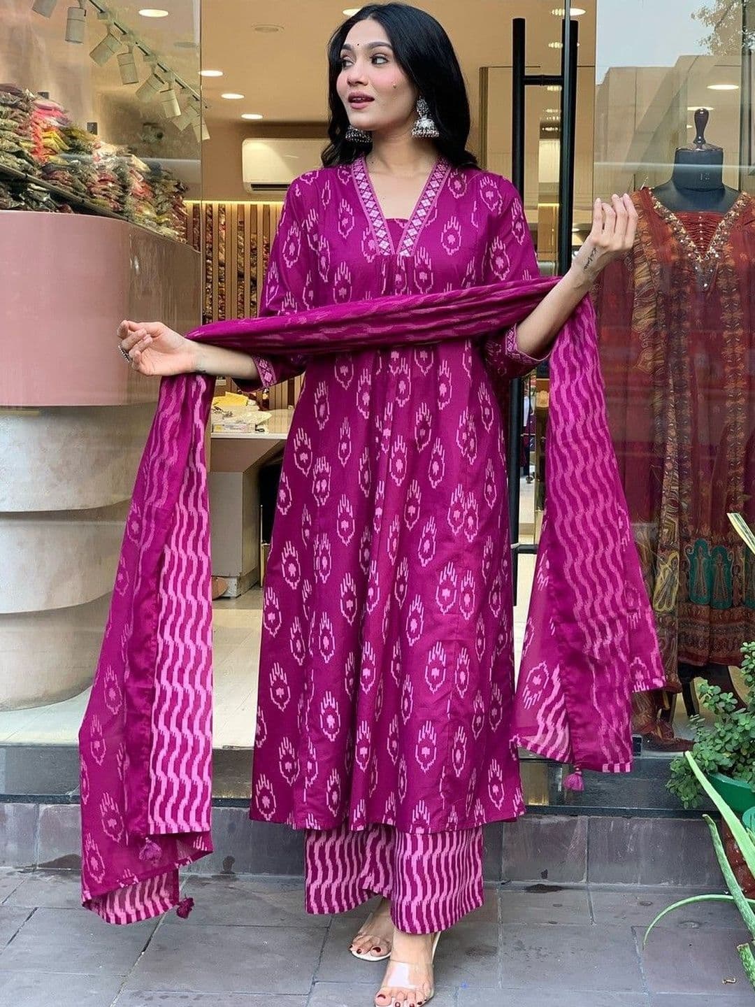 MANI EXPORTS Women Ethnic Motifs Printed Regular Kurta with Palazzos & Dupatta - view 1
