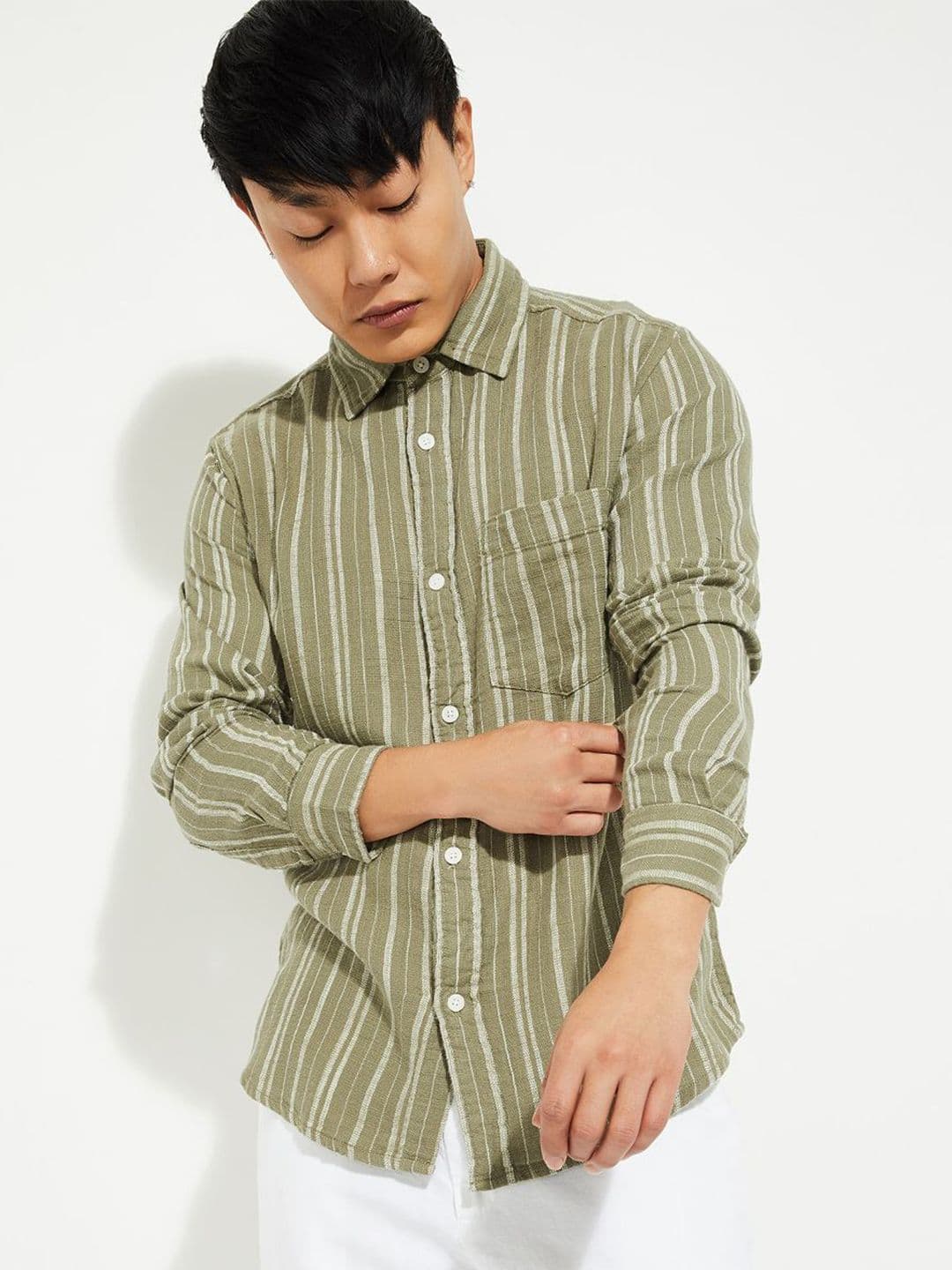 max Men Vertical Striped Spread Collar Pure Cotton Casual Shirt - view 1