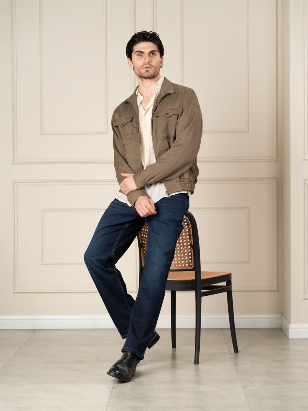 The Pant Project Men Indigo Comfort Relaxed Fit Mid-Rise Light Fade Jeans - view 1