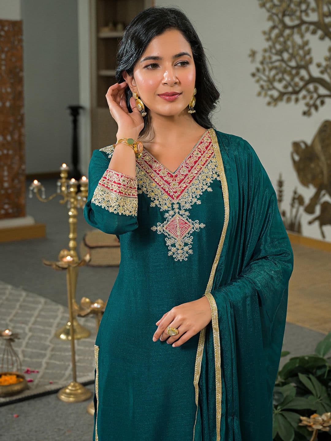Anouk Rustic Floral Yoke Design V-Neck Zari Straight Kurta With Trouser & Dupatta - view 1