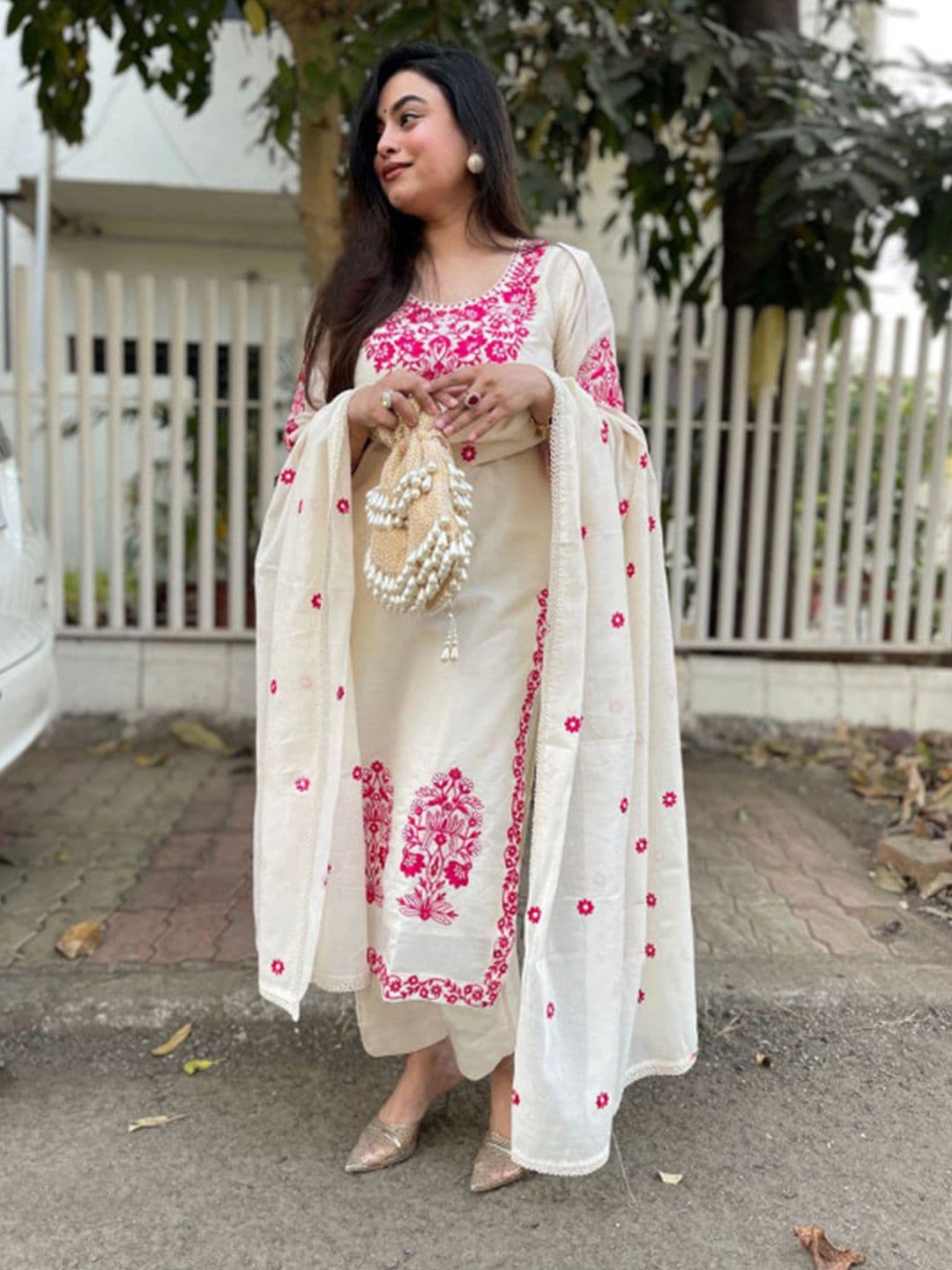 GoSriKi Floral Embroidered Round Neck Straight Kurta With Trousers & Dupatta - view 1