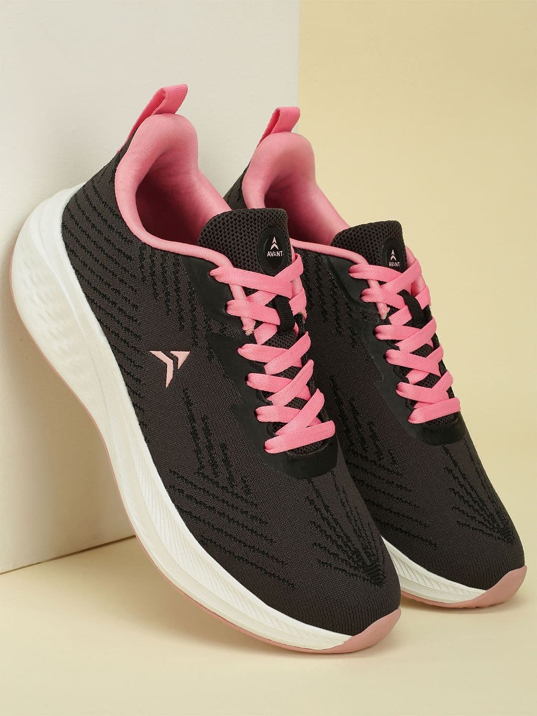 AVANT Women's Black & Pink PaceX Casual Shoes - view 1