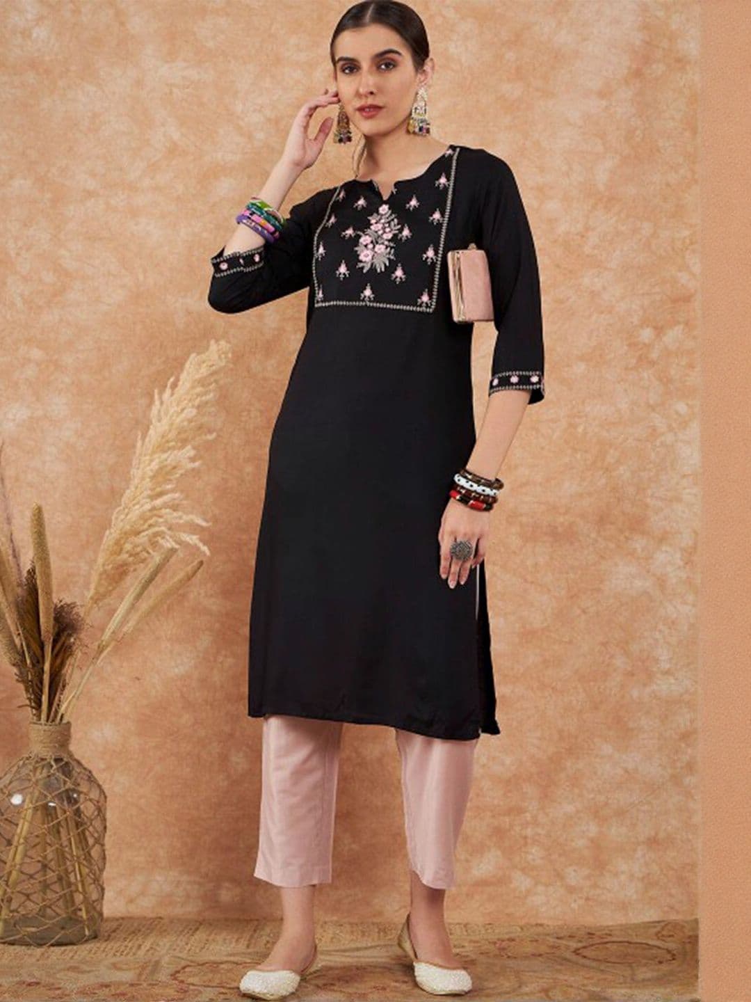 nirja Fab Ethnic Motifs Yoke Design Thread Work Cotton Kurta - view 1