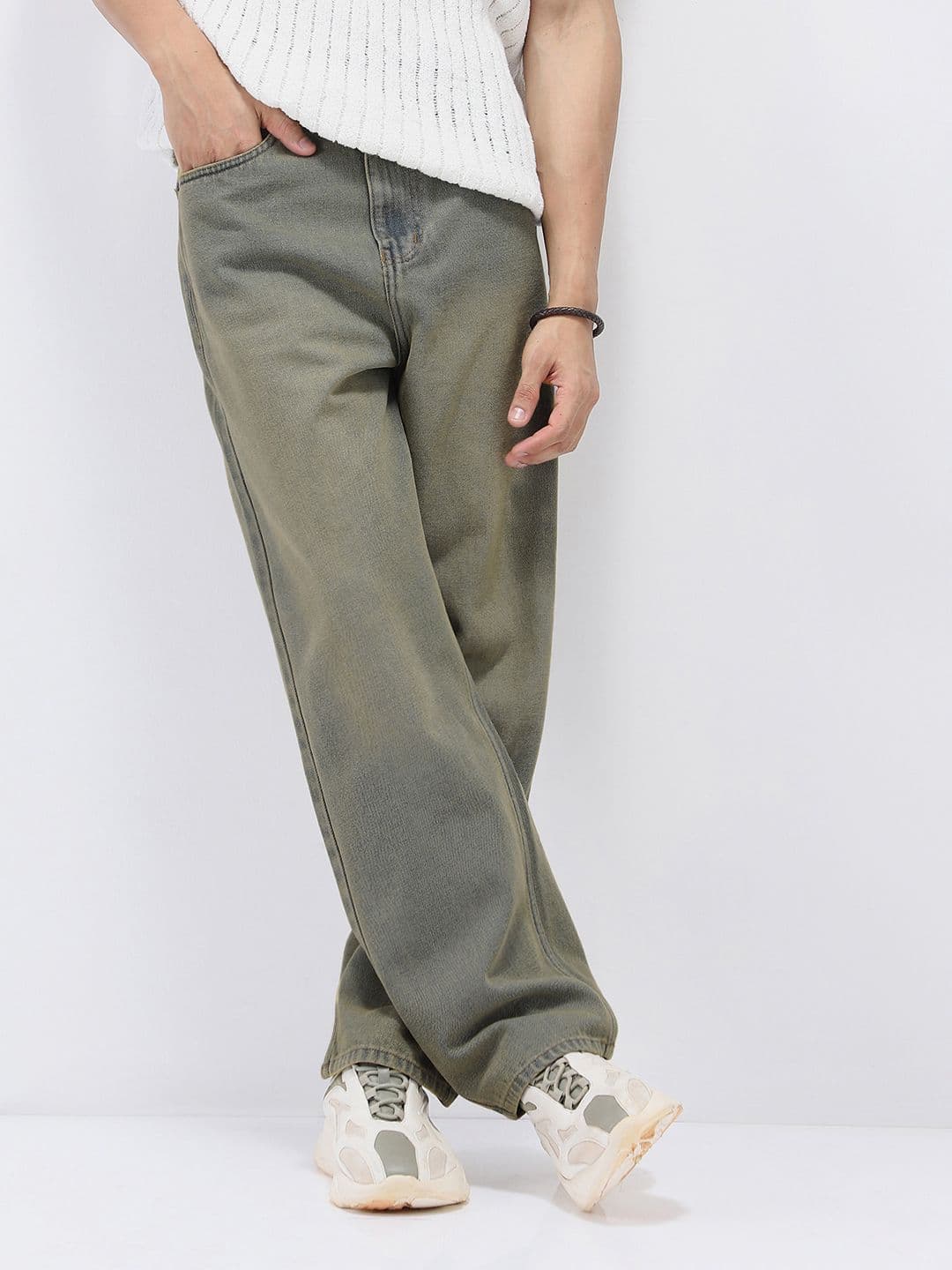 Urbano Fashion Men's Light Grey Loose Baggy Fit Non-Stretchable Heavy Washed Jeans - view 1