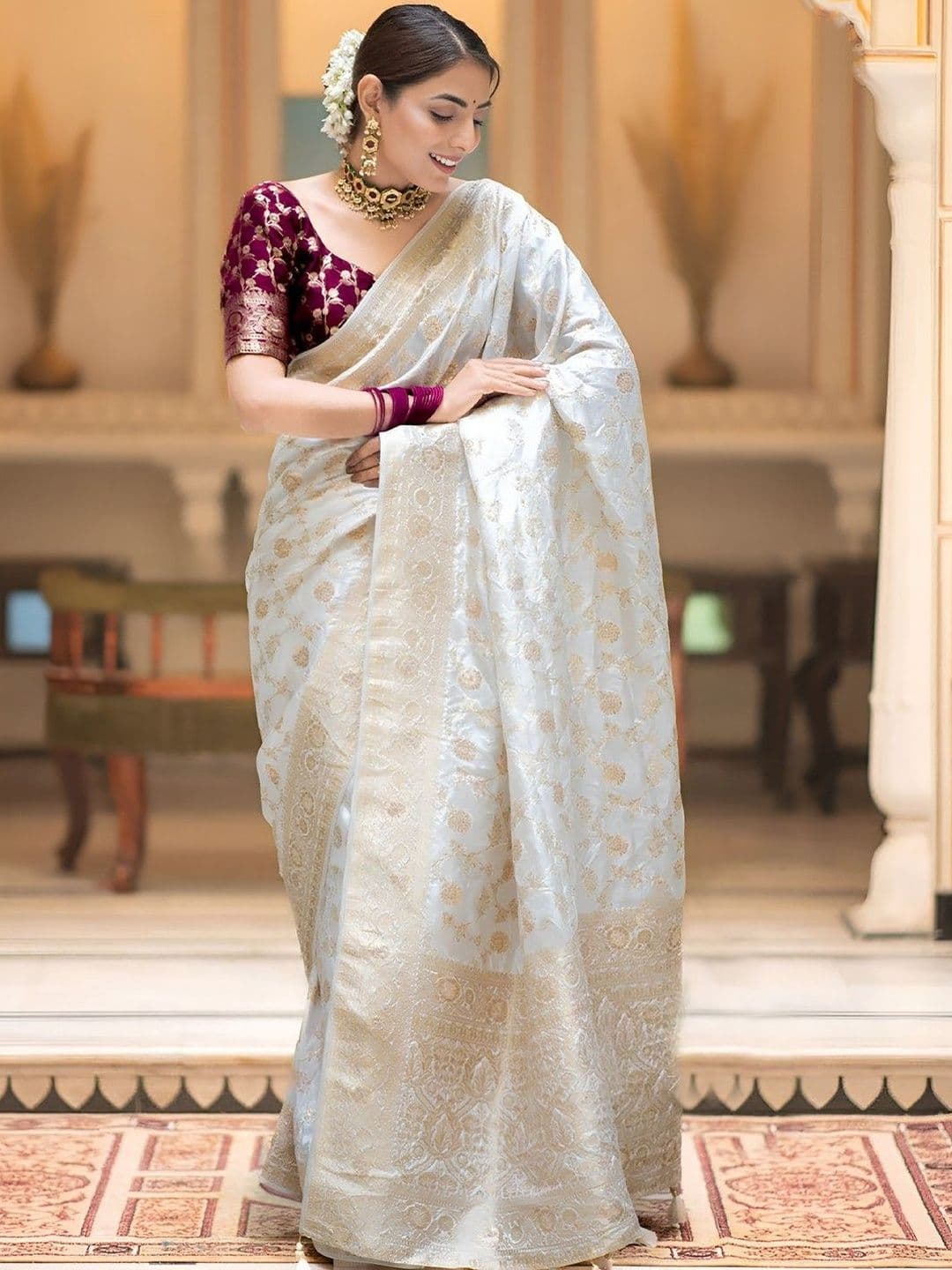 priyashi Ethnic Motifs Zari Art Silk Handloom Banarasi Saree - view 1