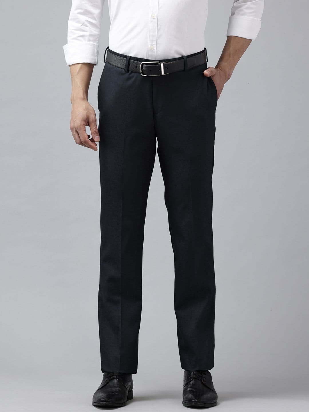 Arrow Men Tapered Fit Trouser