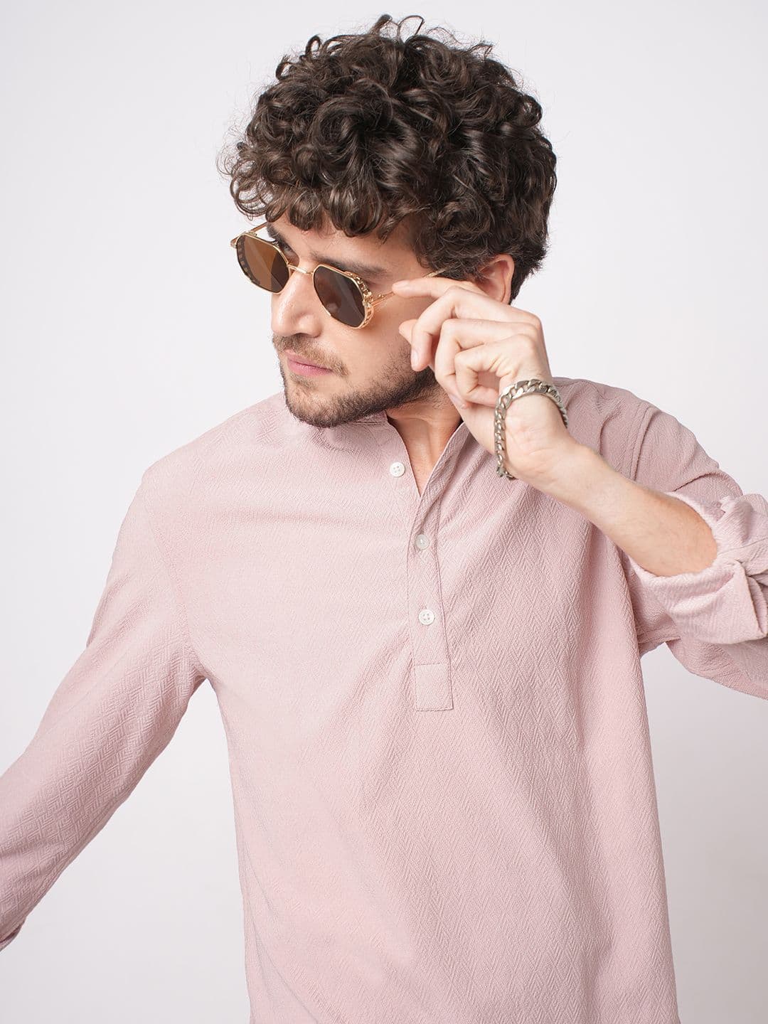 VASTRADO Pink Geometric Printed Jacquard Kurta - view 1