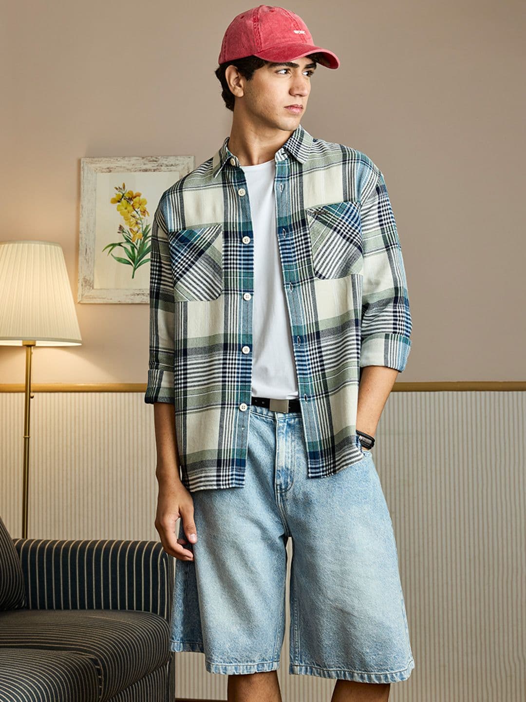 Snitch Men Relaxed Fit Checked Spread Collar Pure Cotton Casual Shirt - view 1