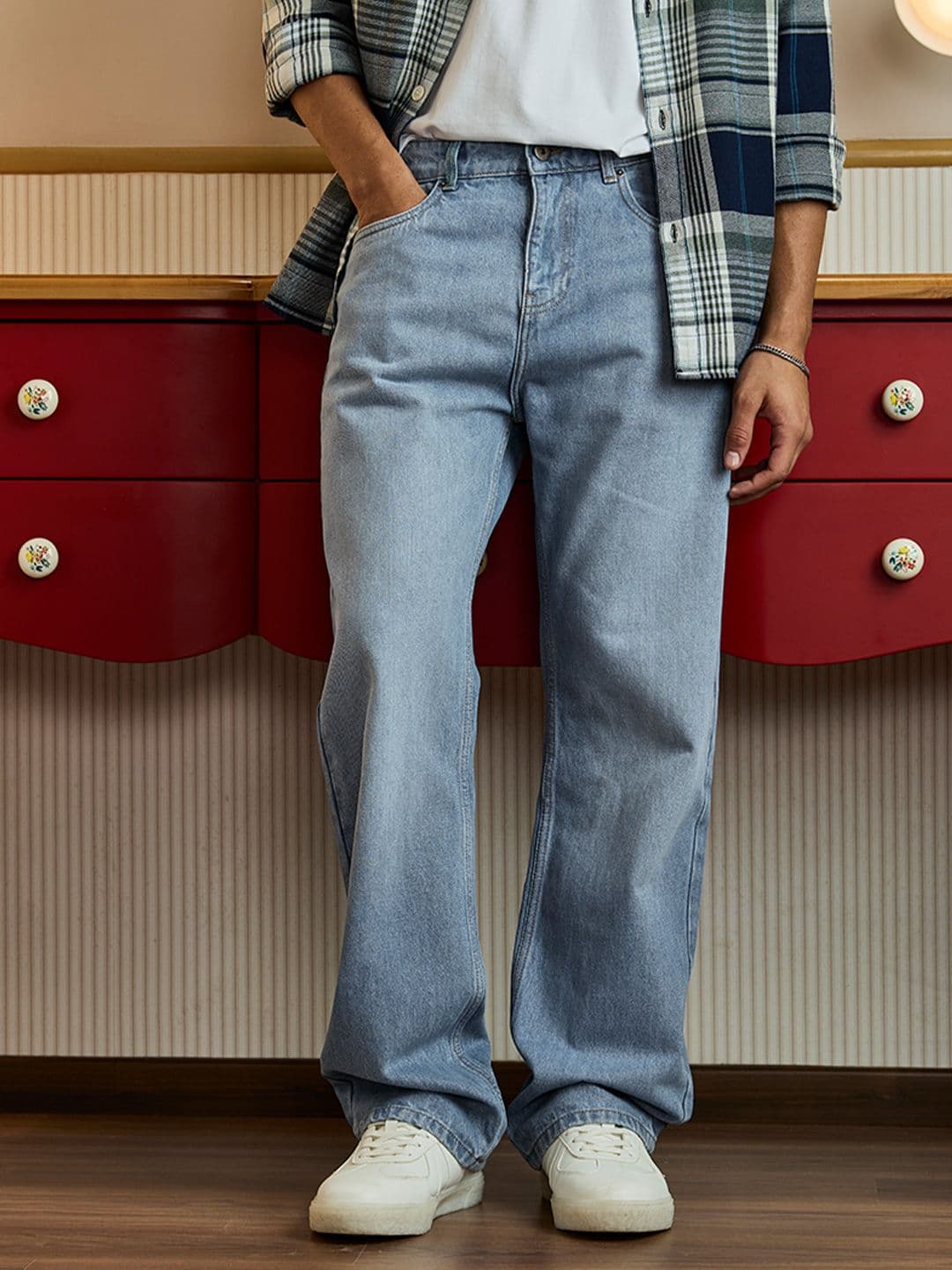 Snitch Men Light Blue Mid-Rise Straight Fit Jeans - view 1
