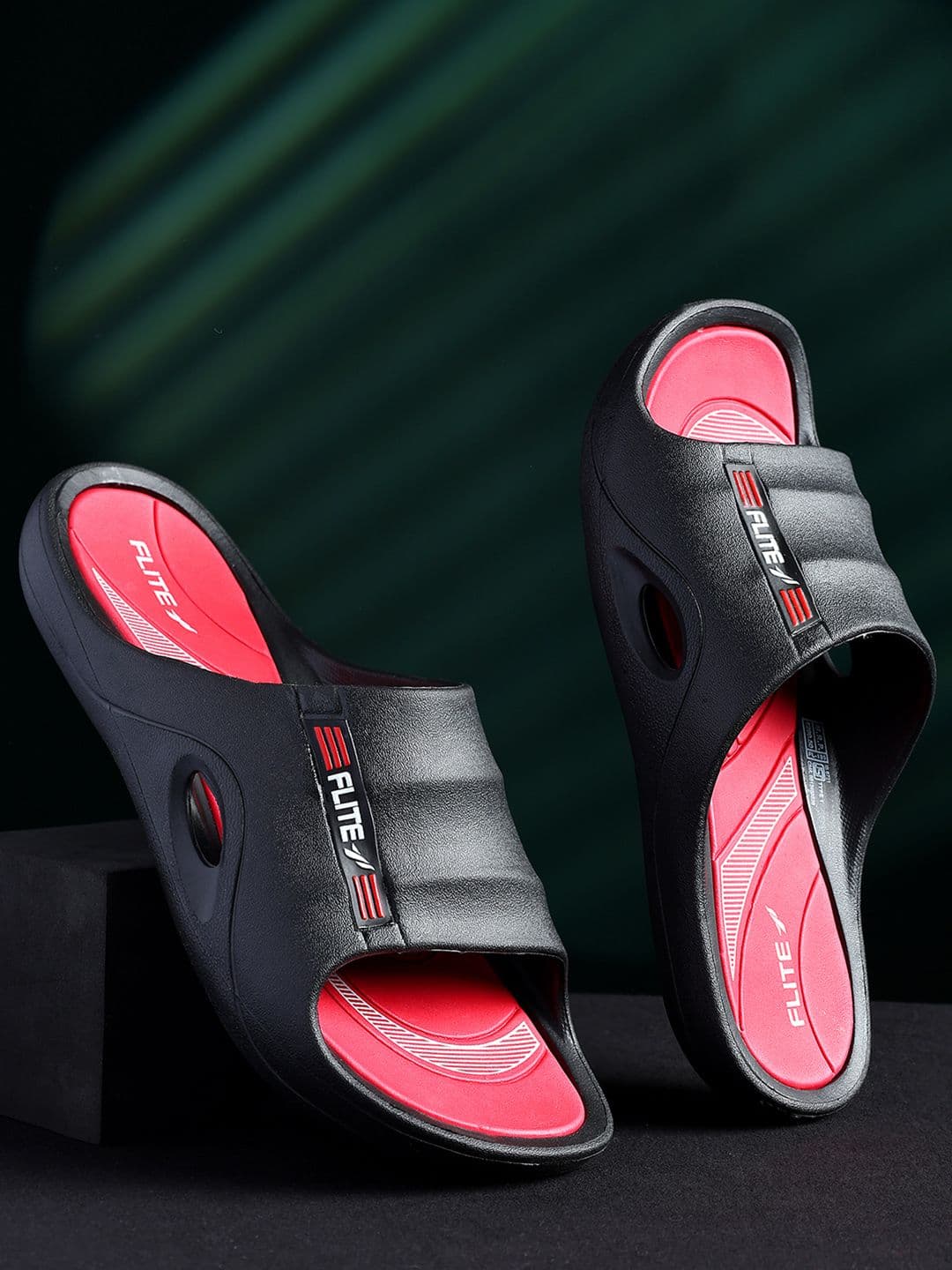 FLITE Men Colourblocked Open Toe Flip Flops - view 1