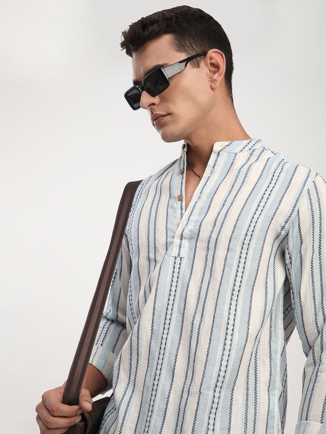 VASTRADO Men White Striped Fusion Cotton Straight Kurta - view 1
