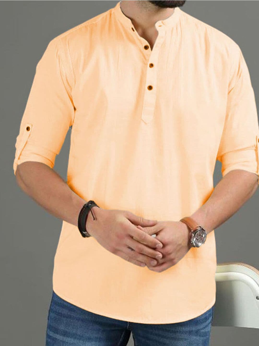 univibe Men Mandarin Collar Roll-Up Sleeves Kurta - view 1