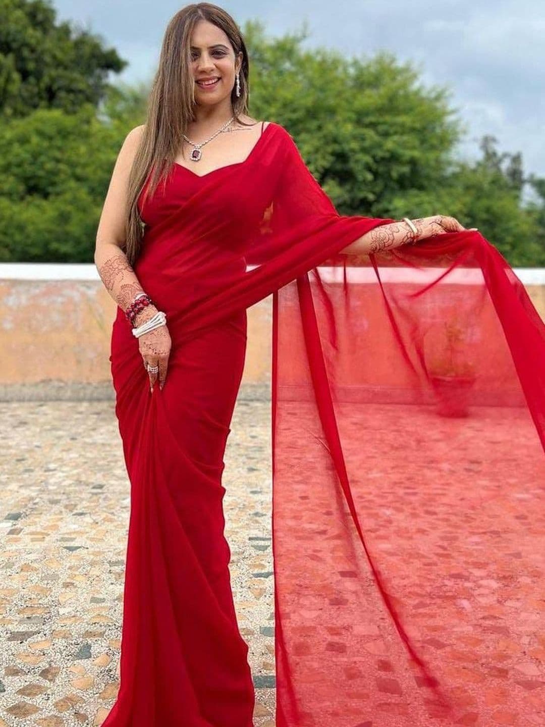 Moda Rapido Poly Georgette Saree - view 1