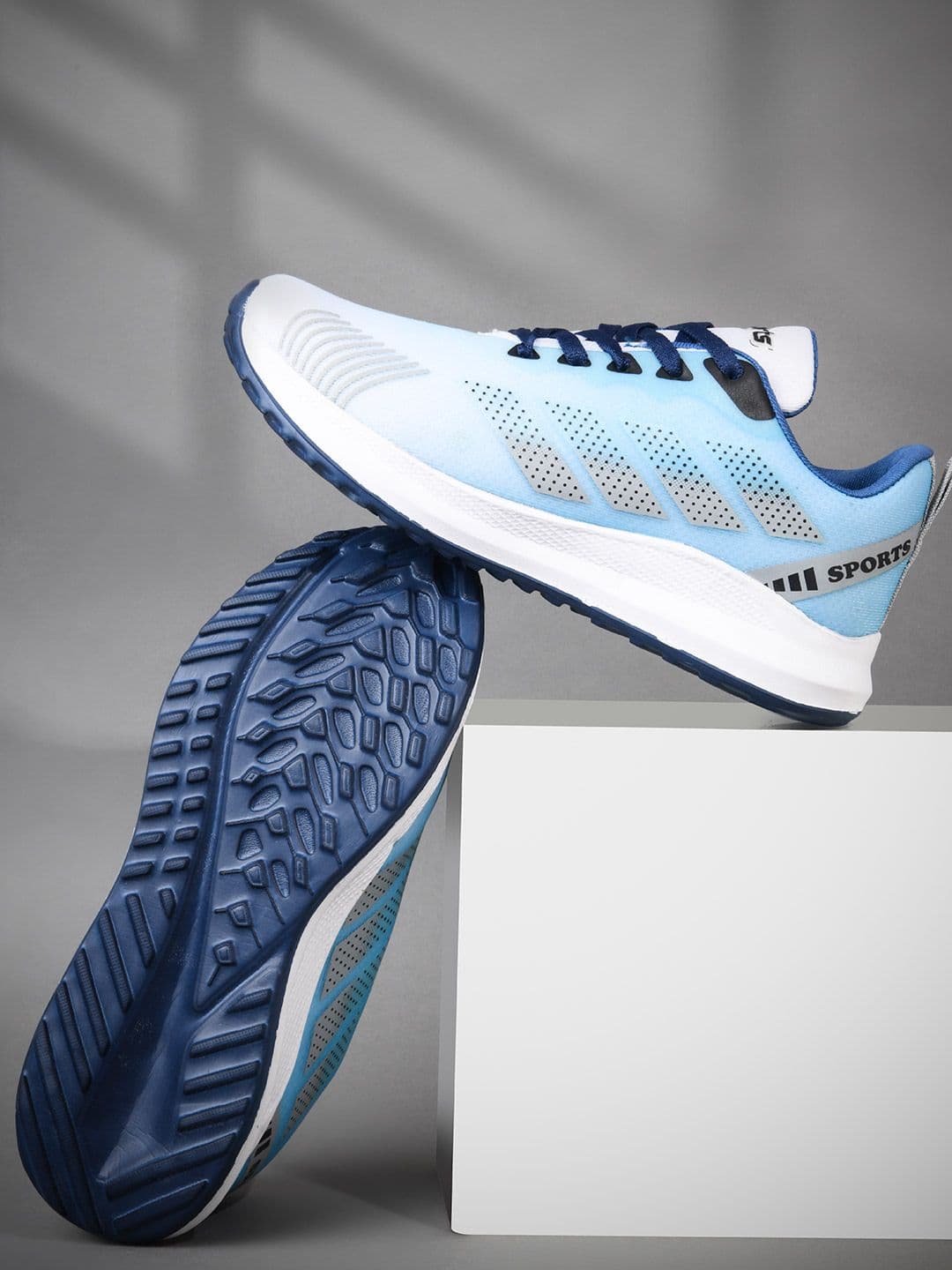 Deflow Men Mesh Walking Mesh Shoes - view 1