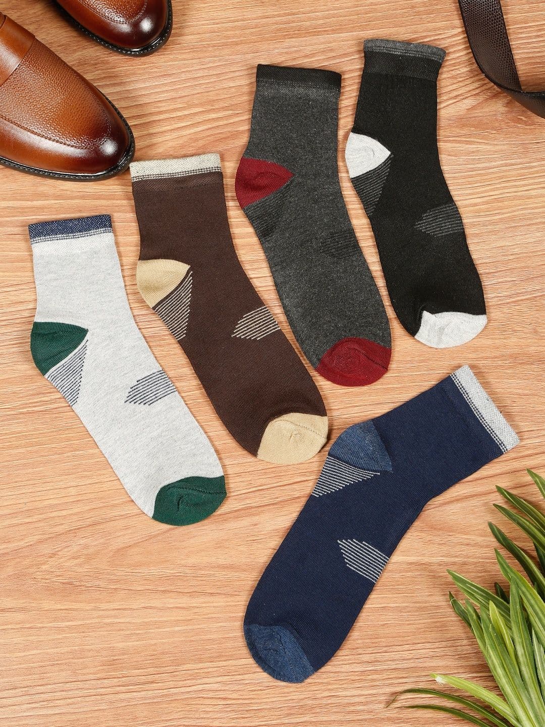 Teakwood Leathers Men Pack Of 5 Cotton Above Ankle Length Socks - view 1