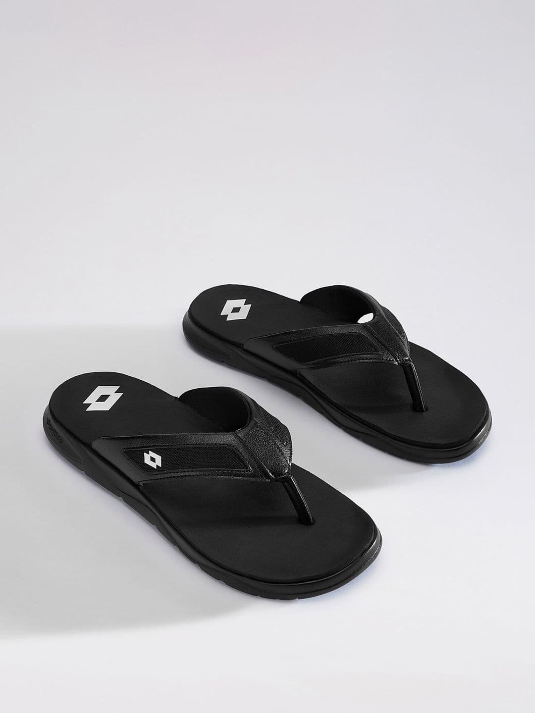 Lotto Men Evermove Black Flip Flops - view 1