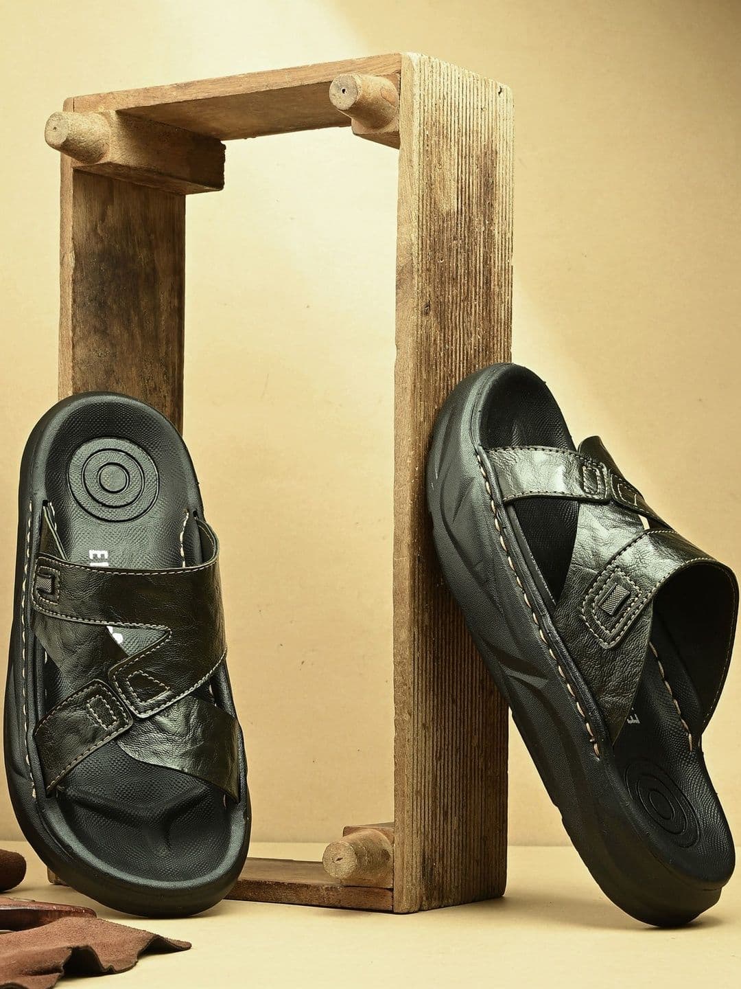 El Paso Men Olive Comfort Sandals - view 1