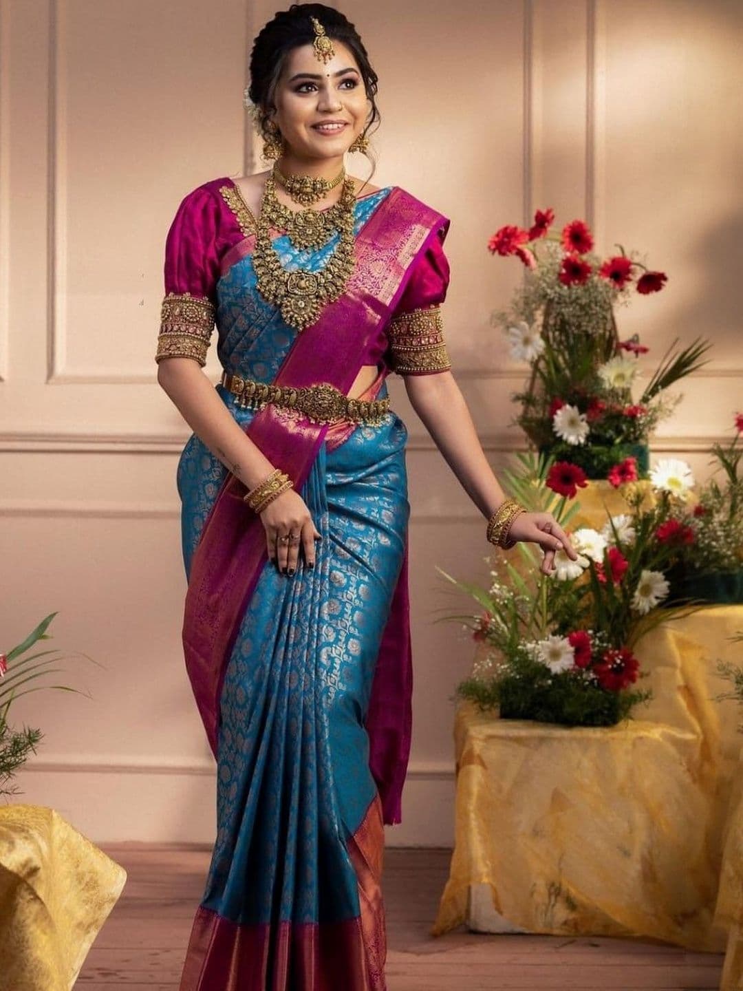 AVANTIKA FASHION Woven Design Zari Silk Heavy Work Kanjeevaram Saree - view 1