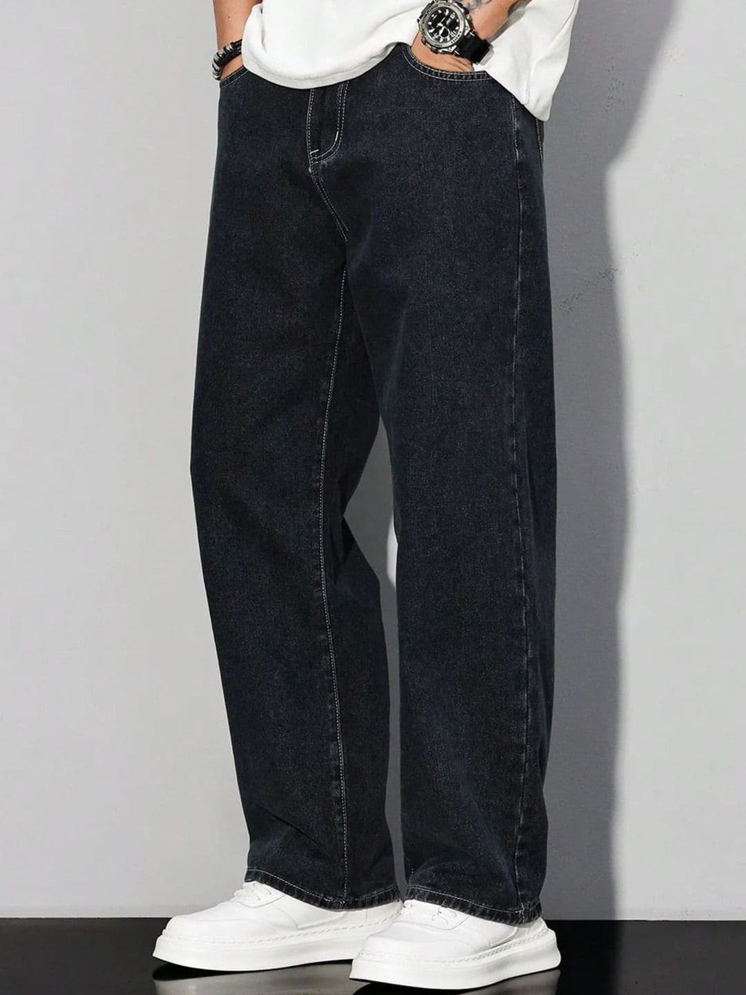 Kotty Men Baggy Mid-Rise Stretchable Cotton Jeans - view 1