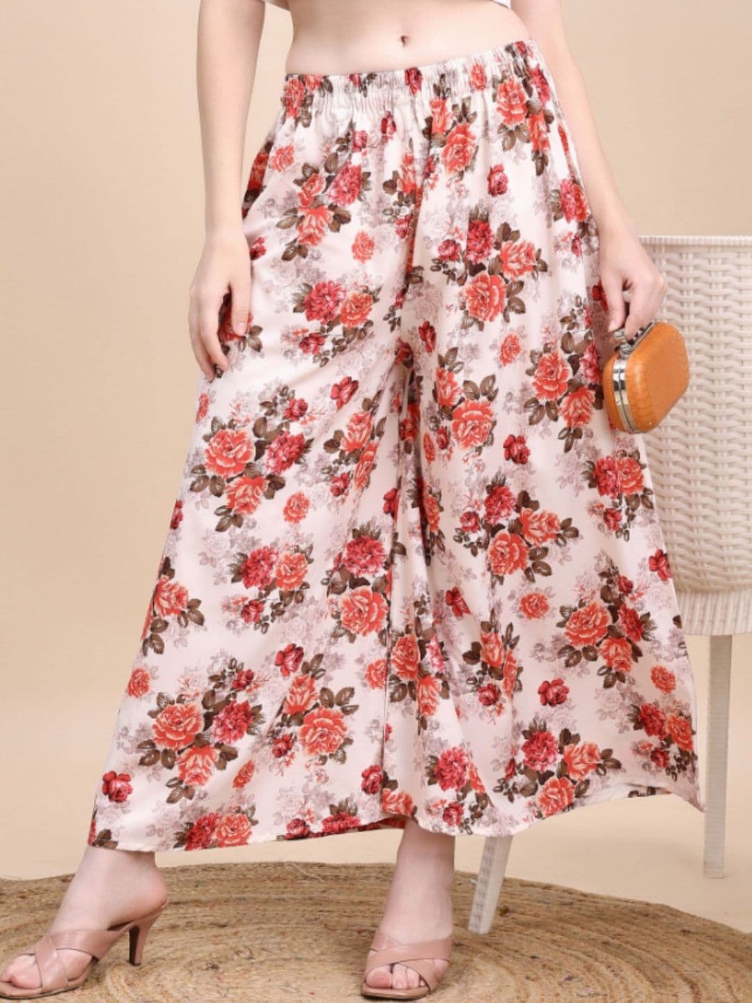 POOJARAN SAREE Women Floral Printed Wide-leg Elastic Waist Palazzos - view 1