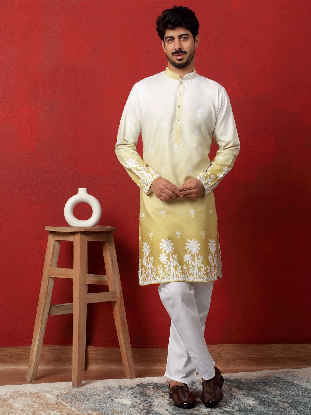 KRAFT INDIA Men Floral Printed Band Collar Thread Work Kurta - view 1
