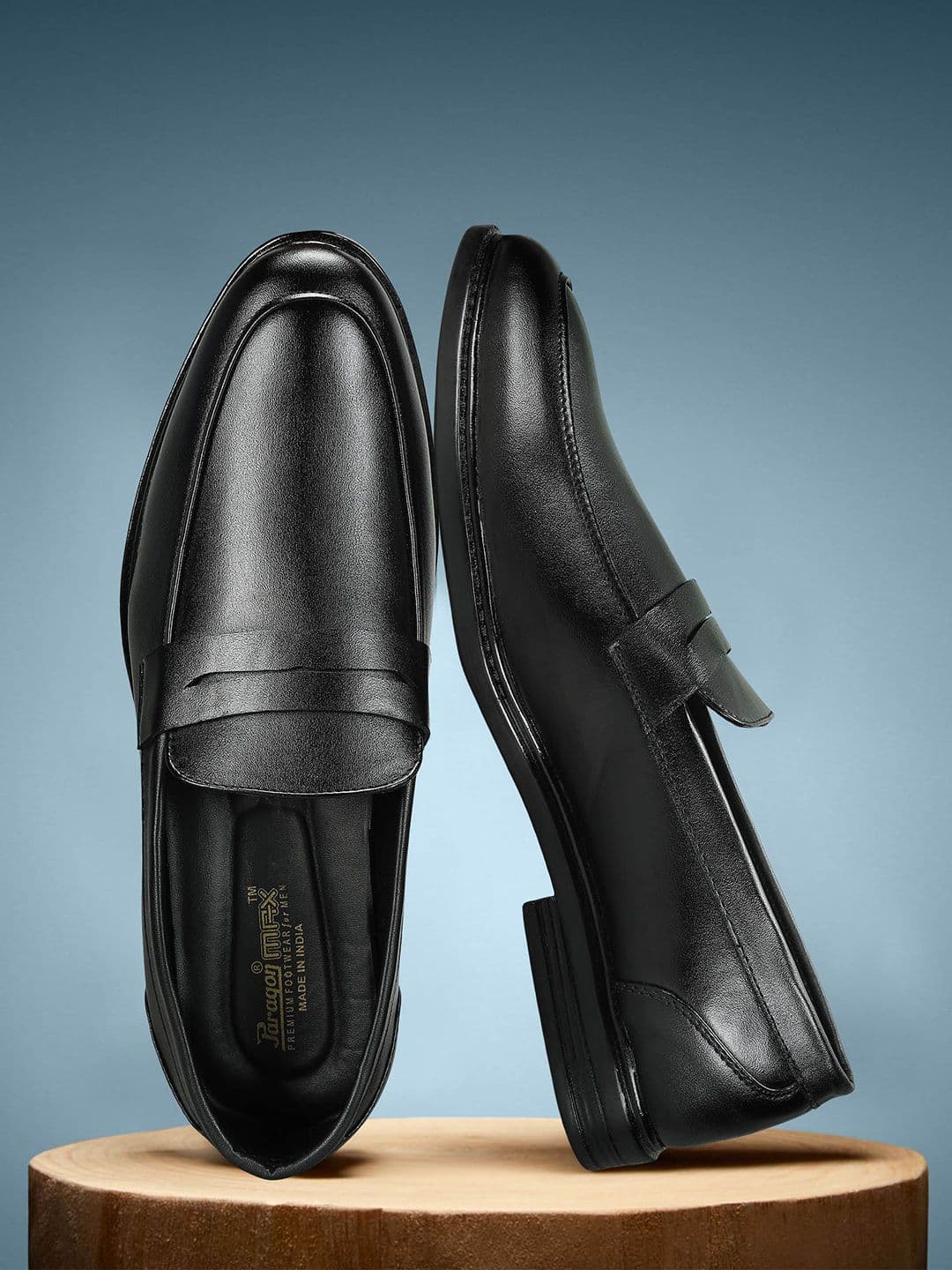 Paragon Men Durable Sturdy Outdoor Wear Round-Toe Formal Loafers - view 1