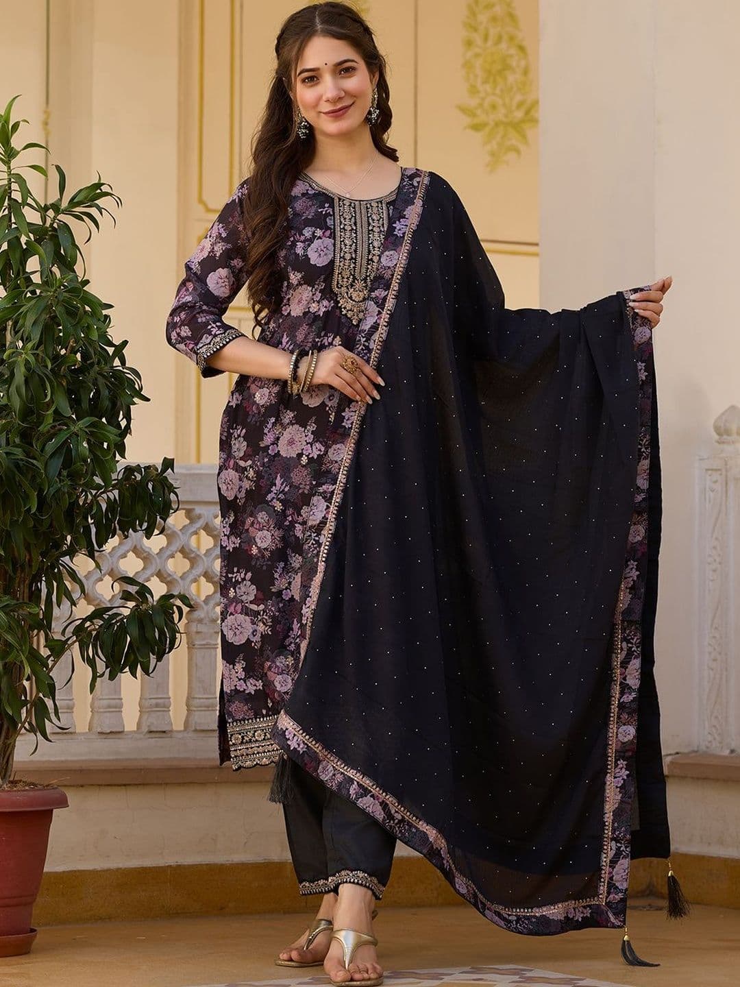 CaniBani Women Floral Embroidered Regular Kurta with Trousers & With Dupatta - view 1