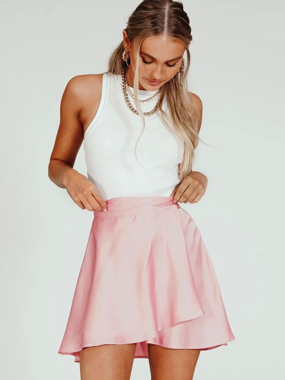 LULU & SKY Women High-Rise Tie-Up Warp Mini Skirt - view 1