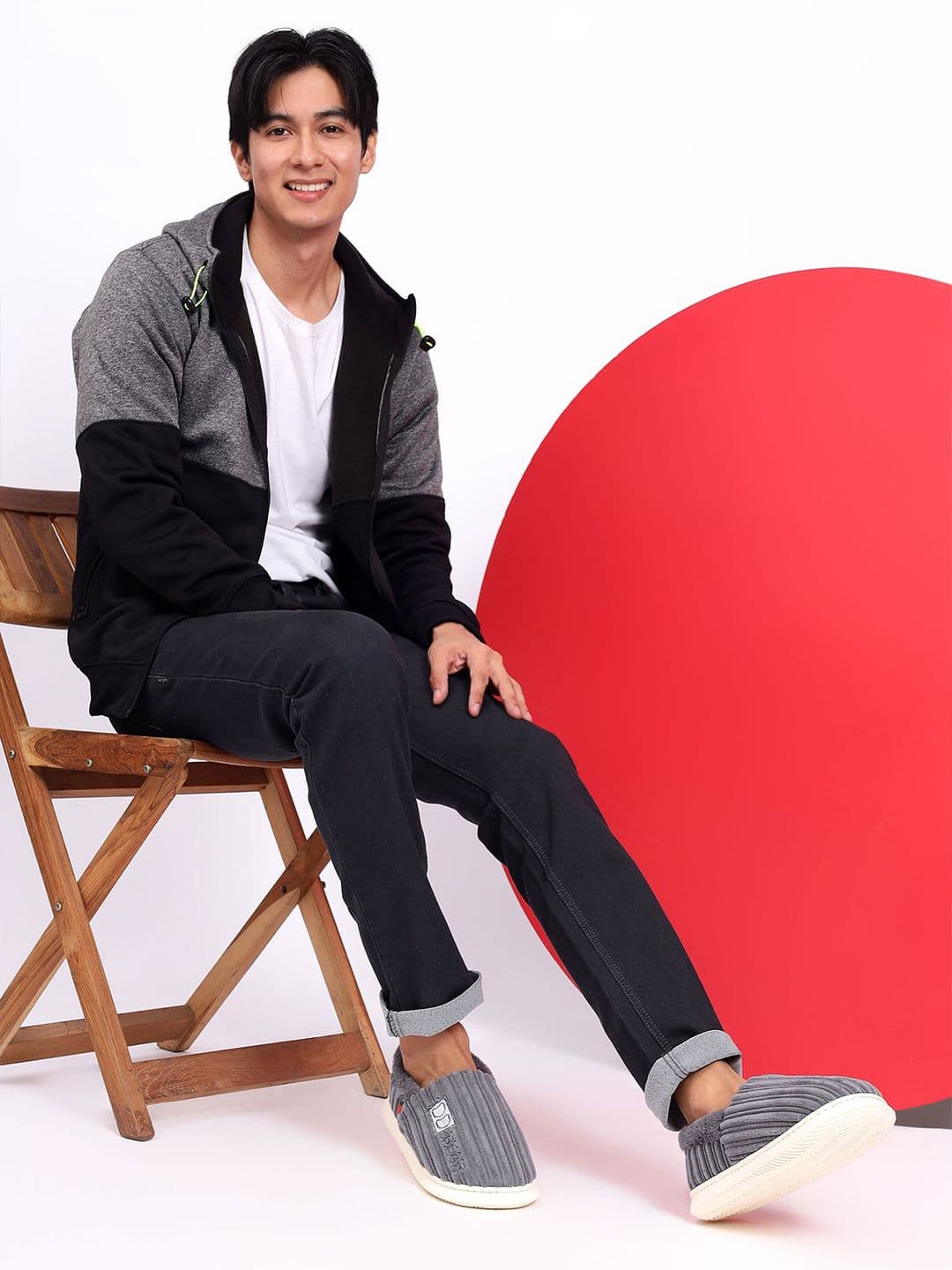 CASSIEY Men Flip Flops - view 1