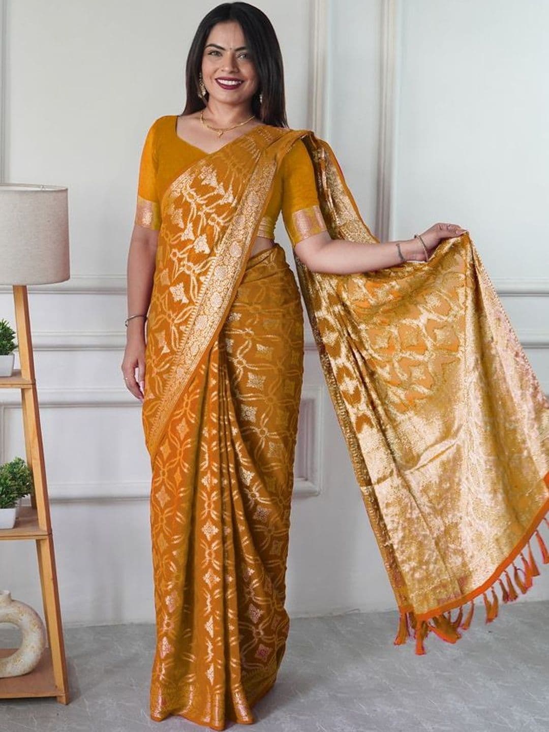 HERE&NOW Woven Design Zari Banarasi Saree With Blouse Piece - view 1