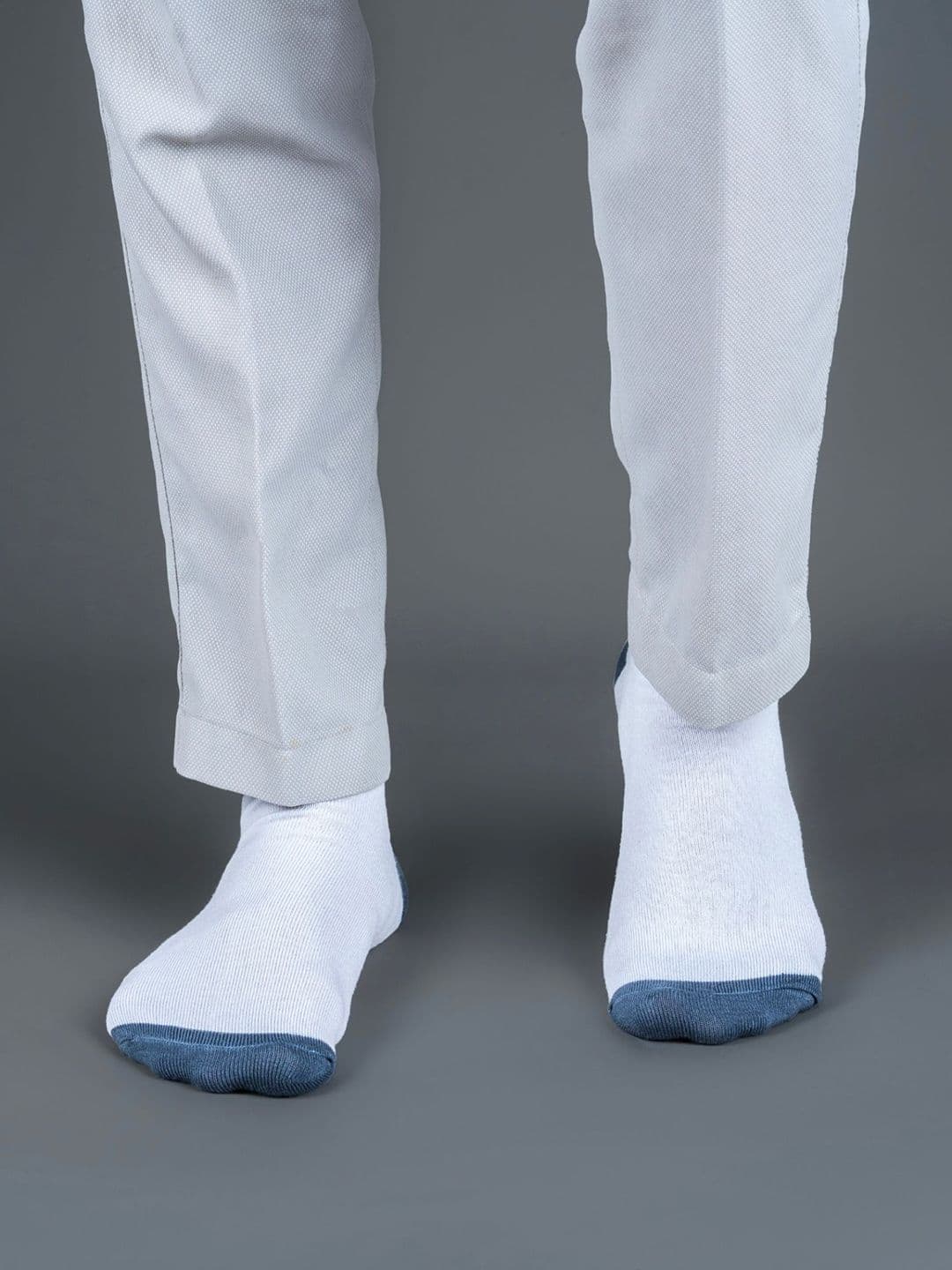Sockscarving Men Colourblocked Calf-Length Socks - view 1