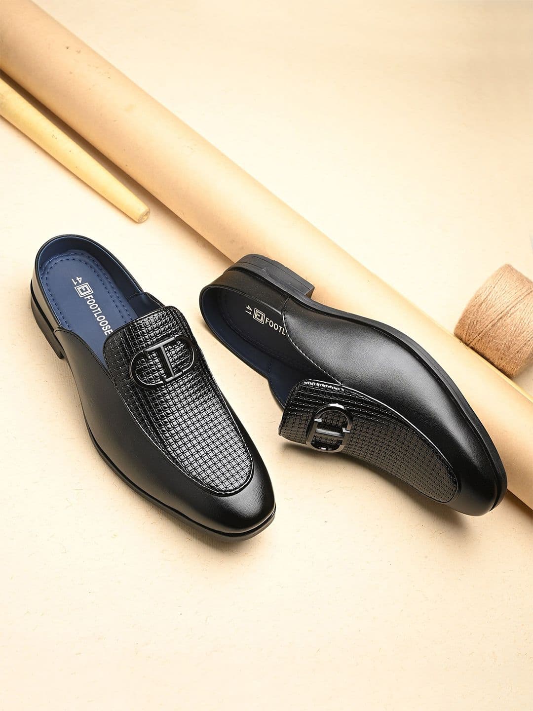 FOOTLOOSE Men Shoe-Style Sandals - view 1