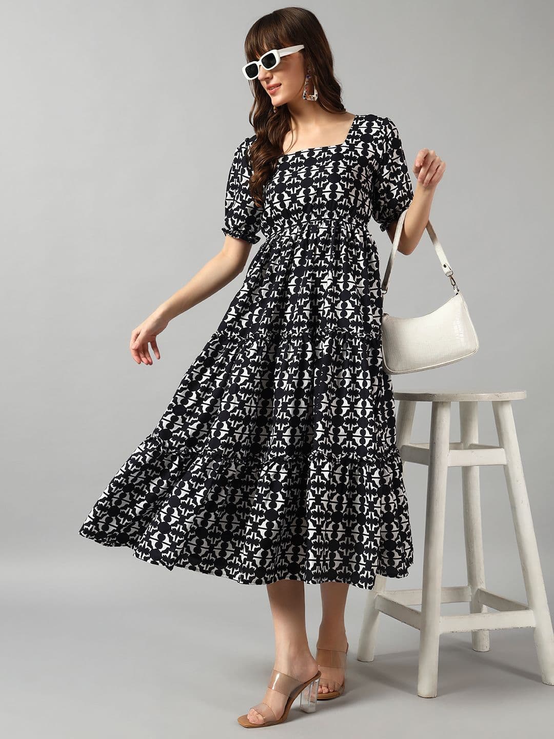 Raiyani Enterprise Women Abstract Printed Anarkali Kurta - view 1