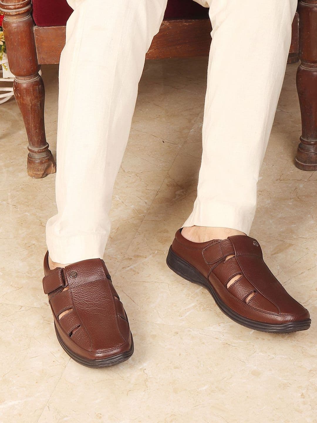 Carlton London Men Textured Leather Fisherman Sandals - view 1