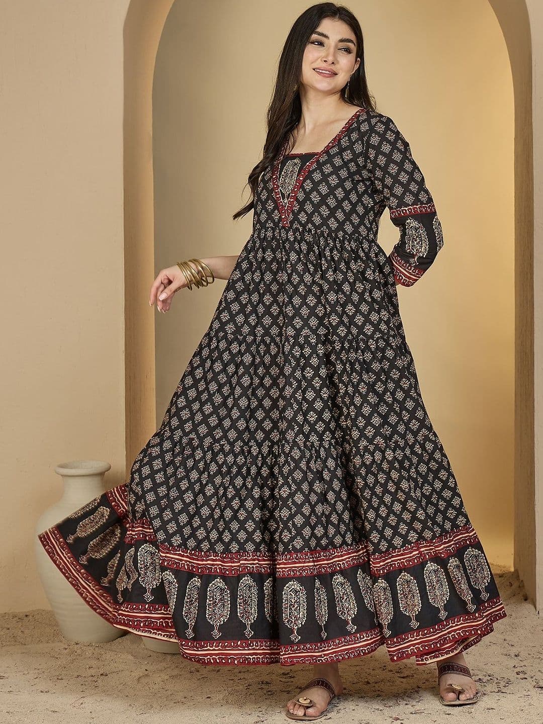 Sangria Women Black Cotton Printed Anarkali Kurtas - view 1