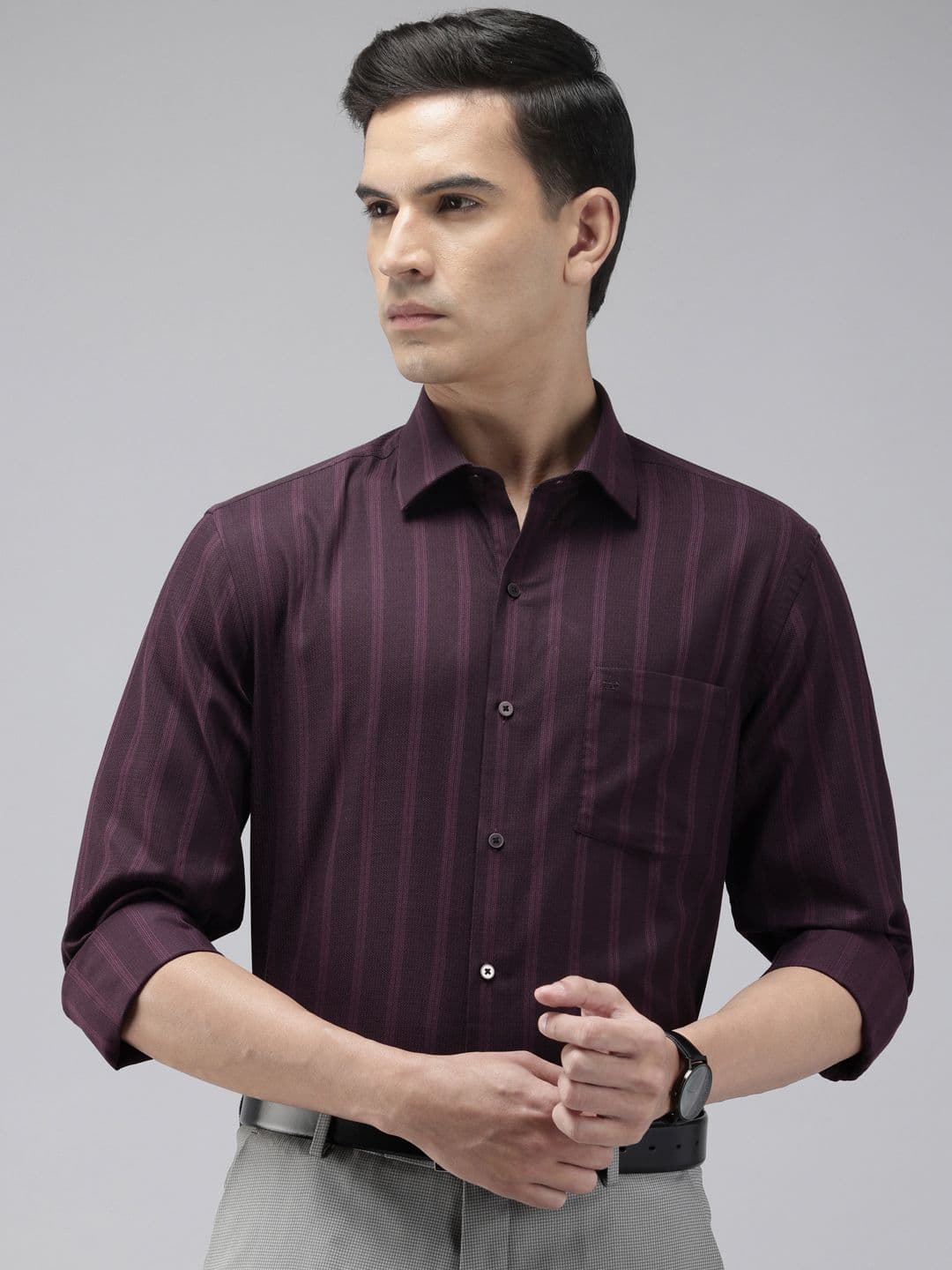 Arrow Pure Cotton Striped Manhattan Slim Fit Formal Shirt - view 1